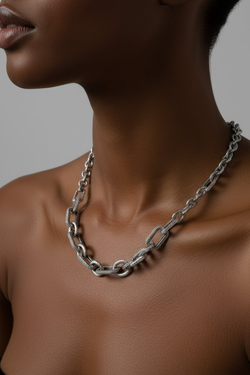 Silver chain necklace 